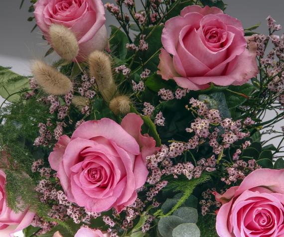 bouquet de 6 rosas rosas detalle 2