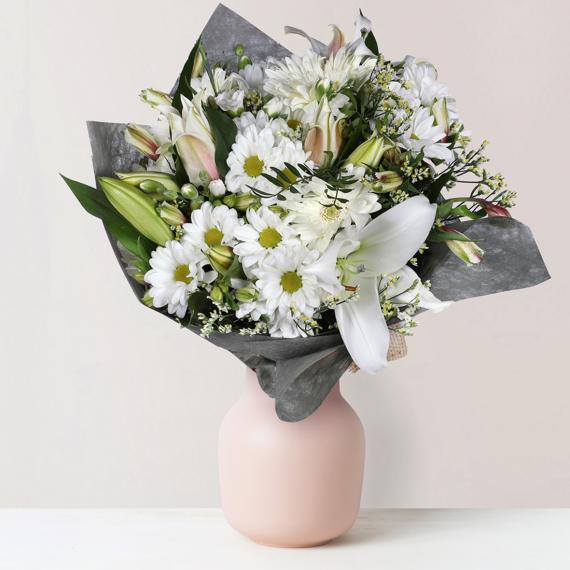 Bouquet blanco de flor silvestre