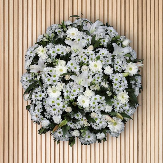 Medallón de flor variada blanca