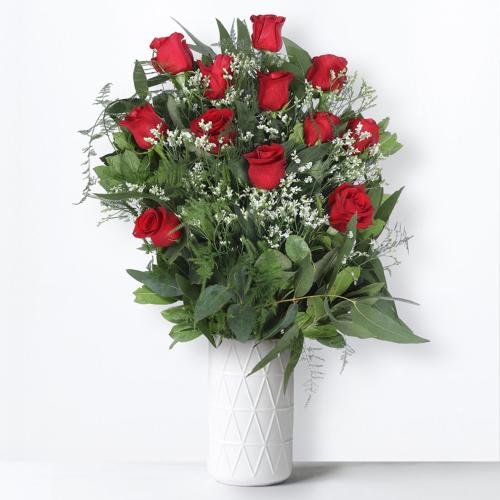 Ramo de 12 rosas rojas
