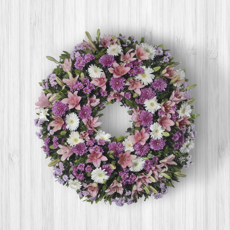 Corona rosada de flor silvestre medium