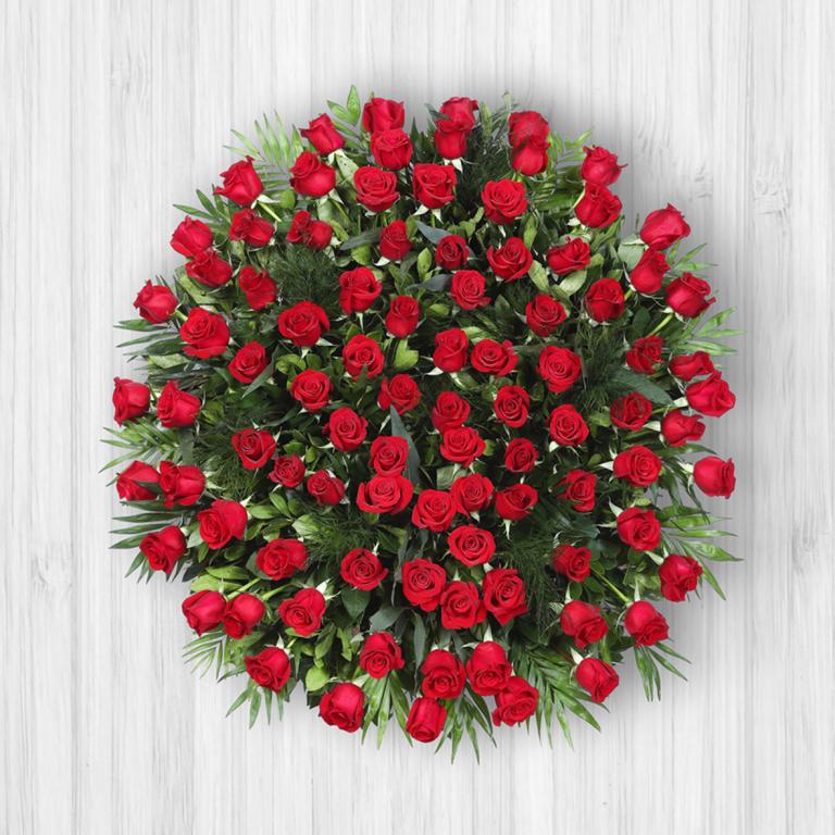 Medallón de rosas rojas